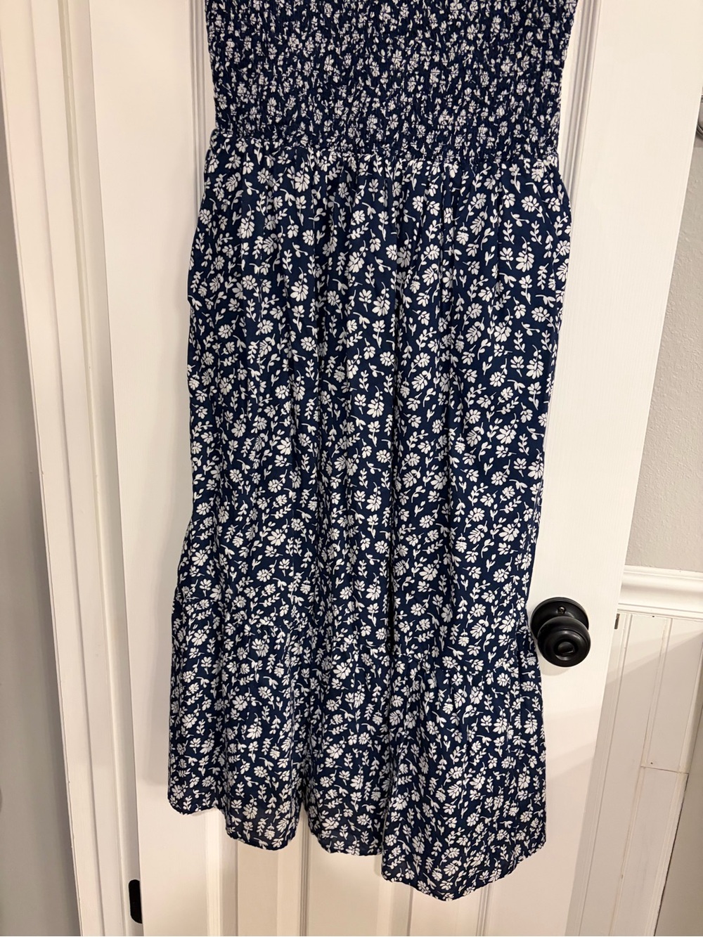 J.Crew Floral Smocked Midi Dress Small Navy White - Picture 2 of 7